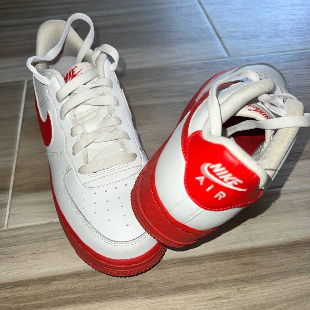 Air Force 1 Low 'White Red Sole' 6Y